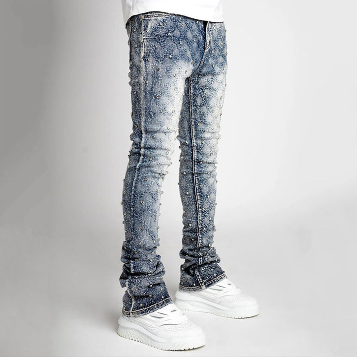 Street-style slim-fit jeans