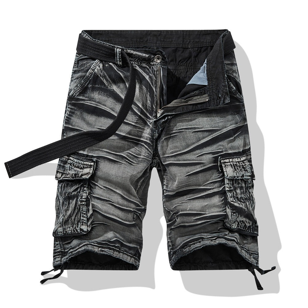 Loose-fitting cargo shorts