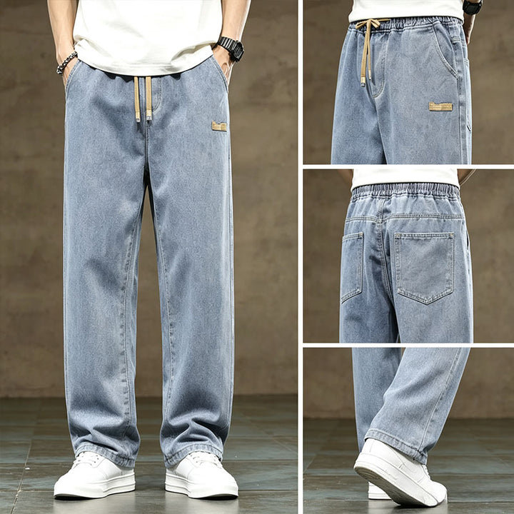 Straight-leg elastic waist jeans