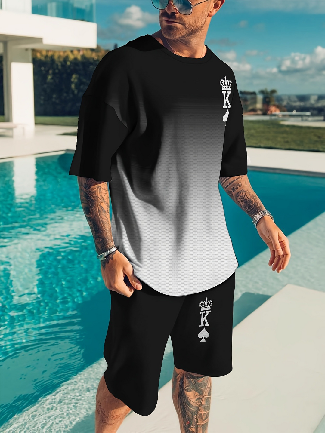 Gradient spade K print short-sleeved top paired with drawstring shorts set