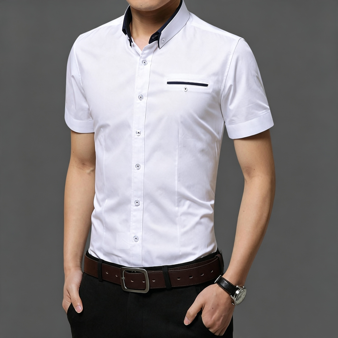 Slim-fit short-sleeved shirt