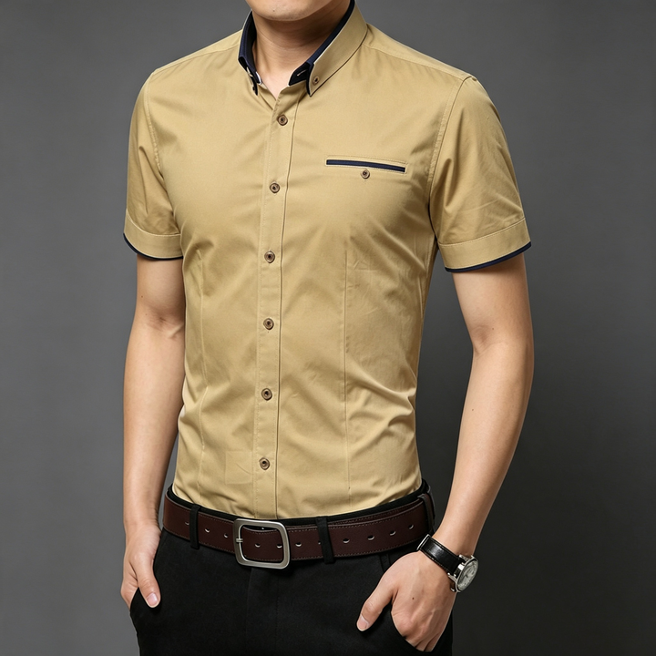 Slim-fit short-sleeved shirt