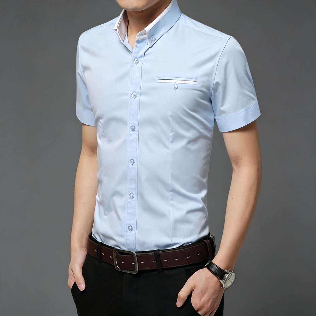 Slim-fit short-sleeved shirt