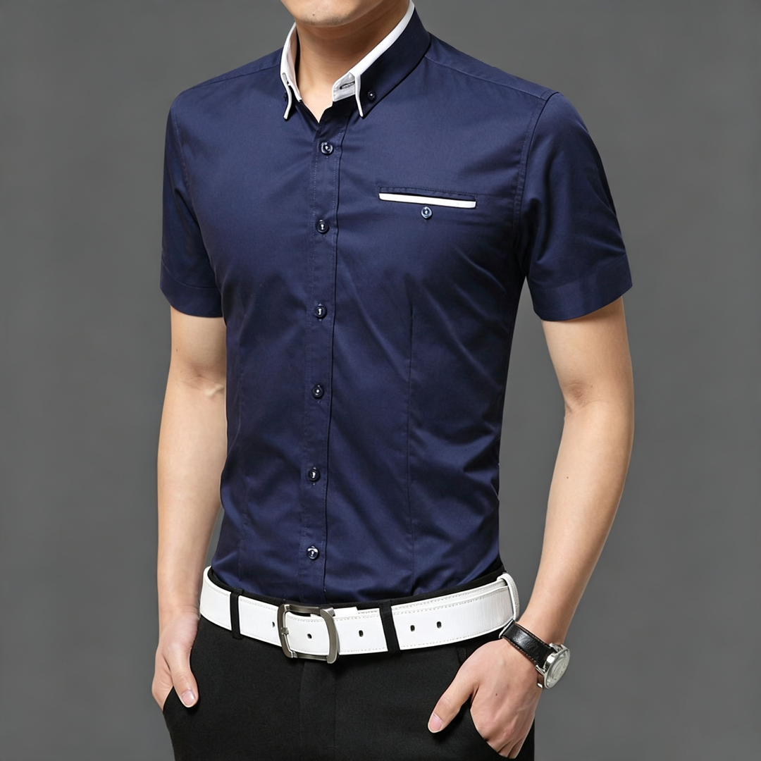 Slim-fit short-sleeved shirt