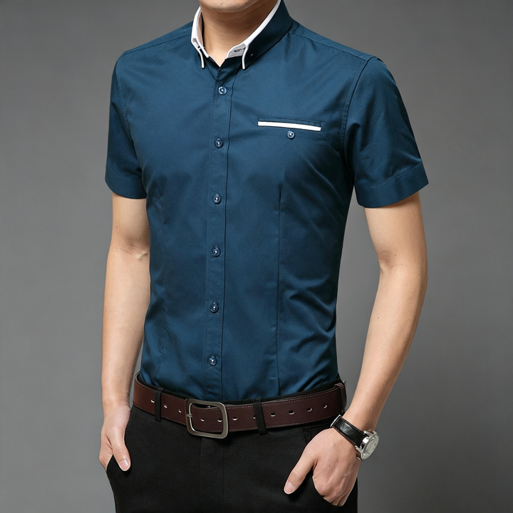 Slim-fit short-sleeved shirt