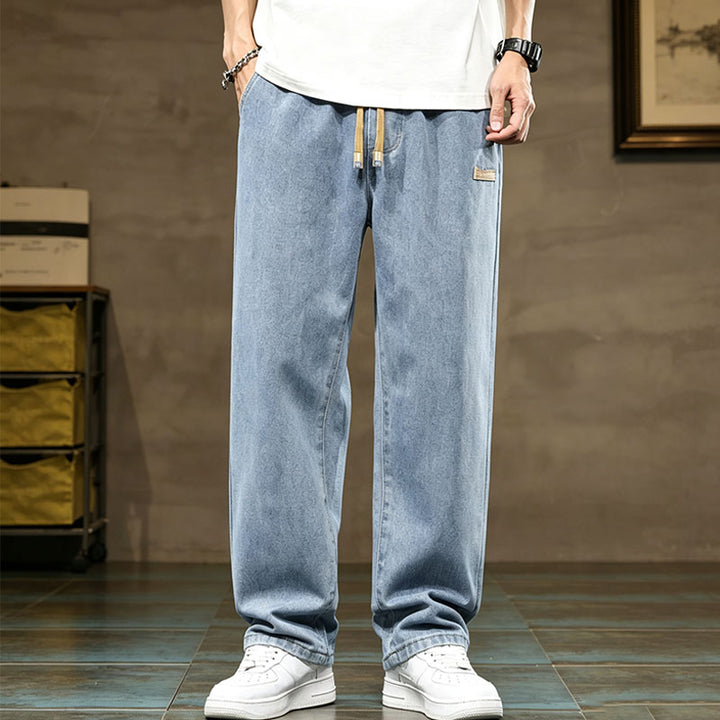 Straight-leg elastic waist jeans