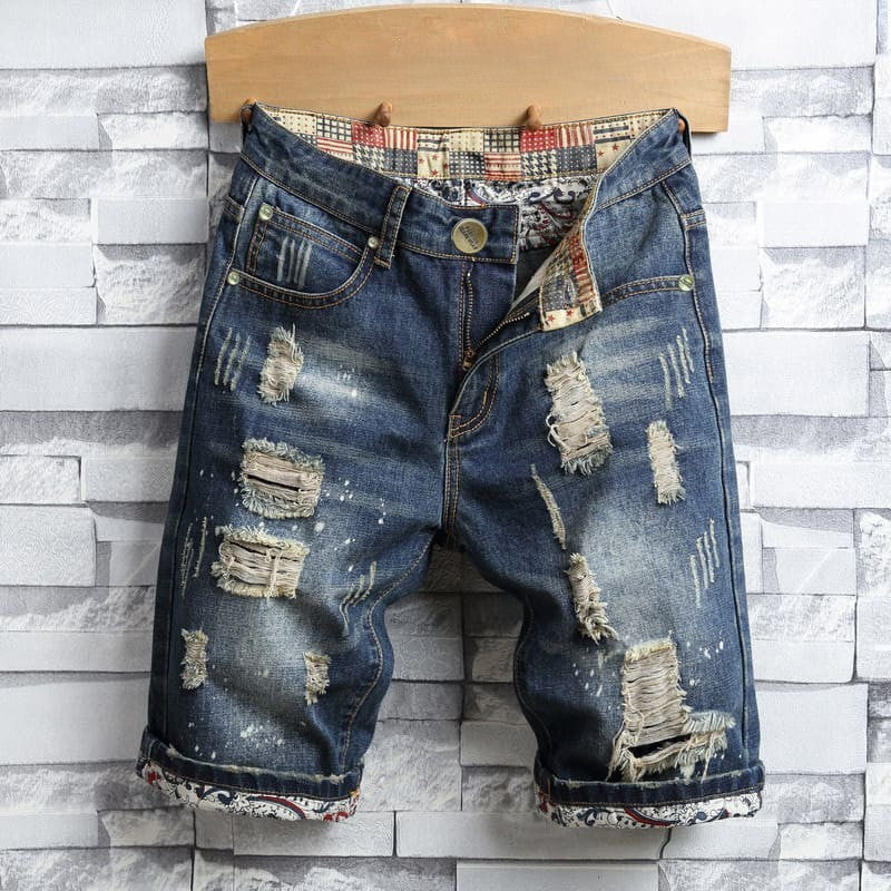 Distressed men&